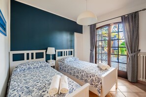 6 Schlafzimmer, Bügeleisen/Bügelbrett, kostenloses WLAN, Bettwäsche