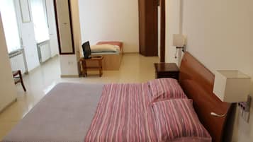 1 chambre, Wi-Fi gratuit, draps fournis