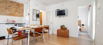 Vacation Home "Delta Home" with Private Terrace & Wi-Fi