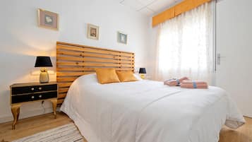 1 Schlafzimmer, Bügeleisen/Bügelbrett, kostenloses WLAN, Bettwäsche