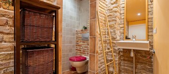Vacation Home "Delta Home" with Private Terrace & Wi-Fi