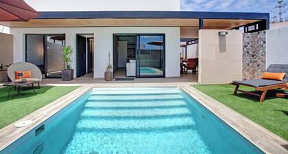 Vacation Home "Villa Toro" with Private Pool, 2 Private Terraces & Wi-Fi