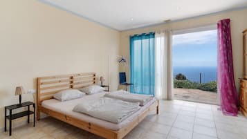 2 chambres, Wi-Fi gratuit, draps fournis