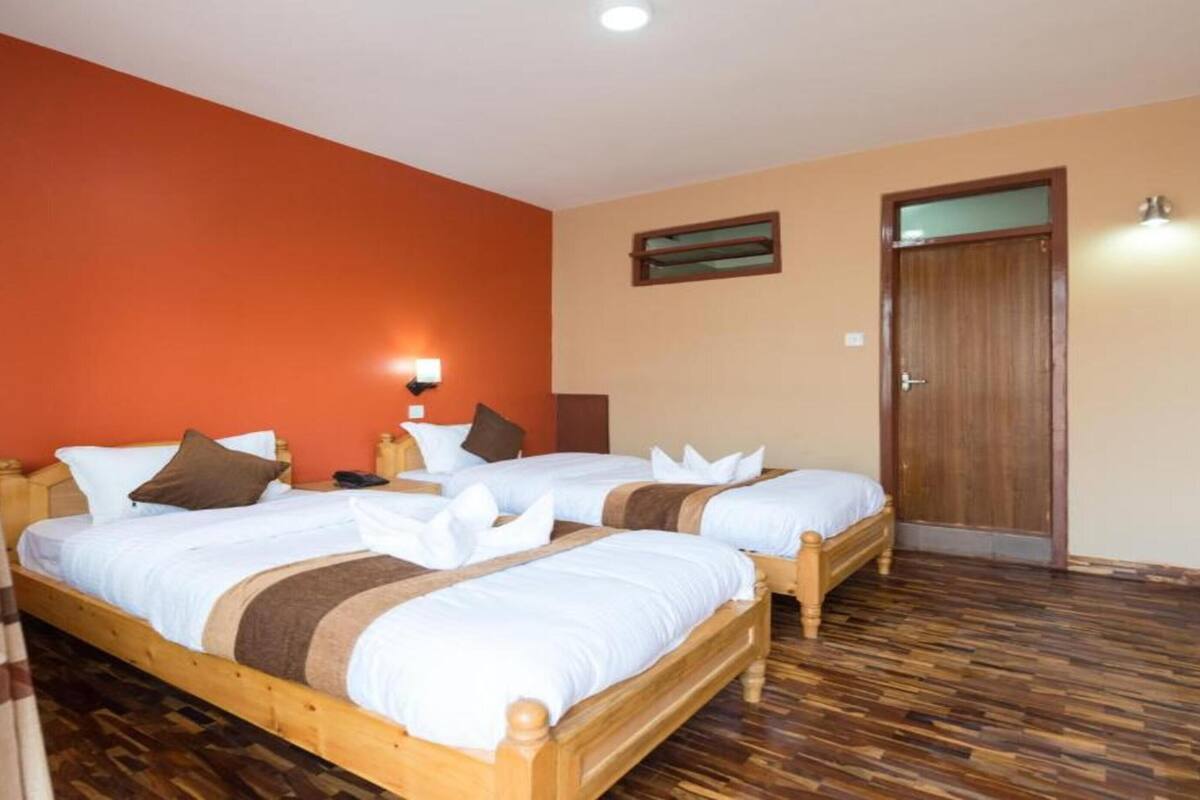 Deluxe Twin Room | Free WiFi, bed sheets