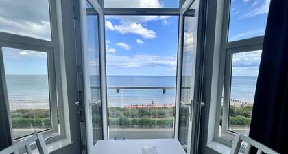 5 Seaview @ Bridlington Bay