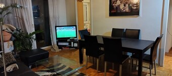 Furnished appartment vis-a-vis of railstation 5 min from lake at Montreux