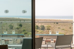 Premium Studio, Sea View | Beach/ocean view