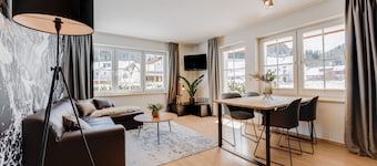 VYLD: Bockfels mit Bergblick