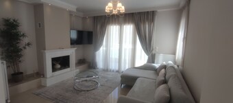 The lake's pearl.Relax in lux property.Beautiful view.Lake,mountains,swim pool.