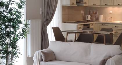 The Lake's Pearl.relax in lux Property.beautiful View.lake,mountains,swim Pool