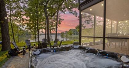 Harbor View Haven | Waterfront w/ Hot Tub + Dock!