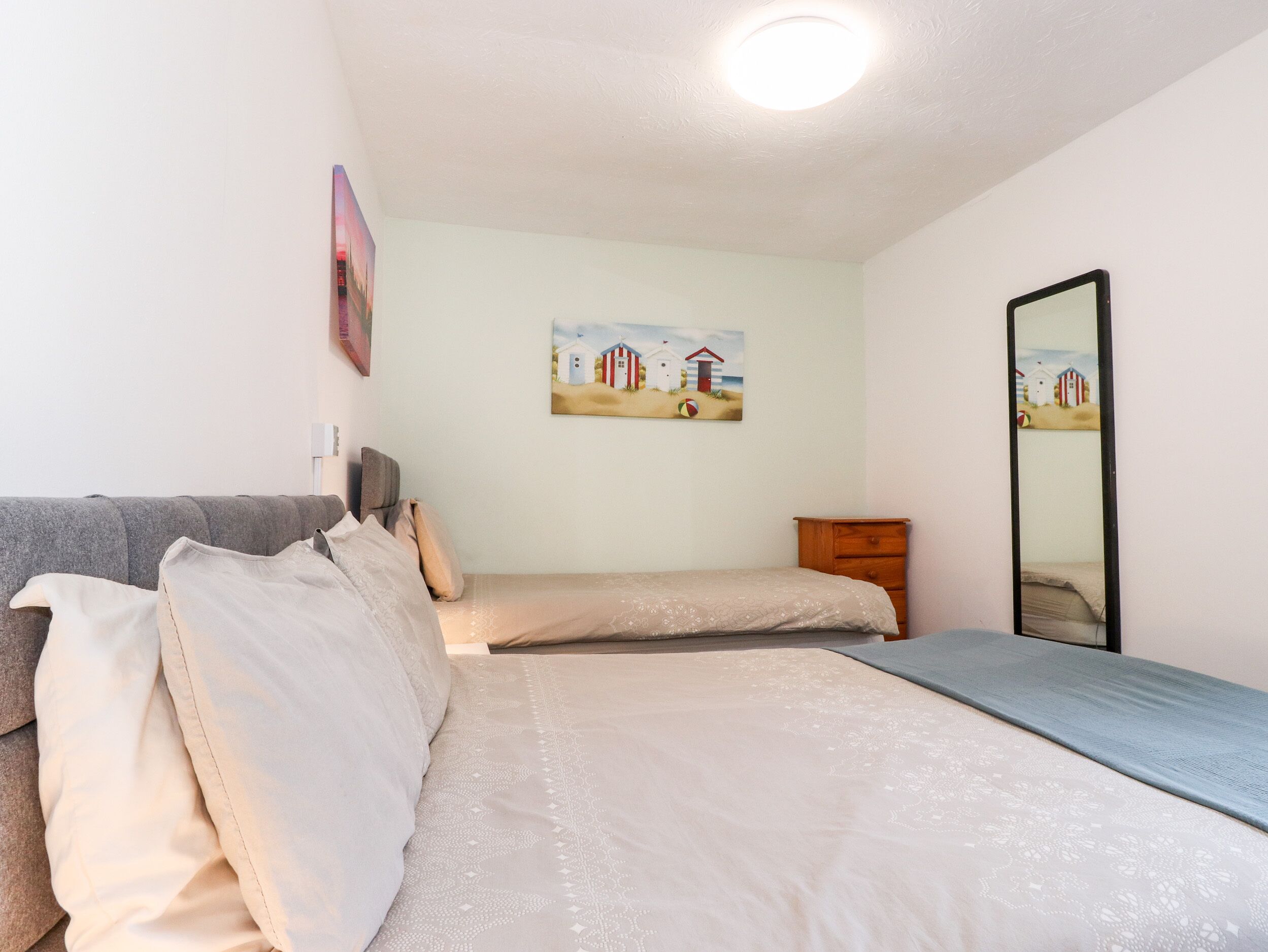 1 bedroom, individually decorated, individually furnished, free WiFi