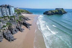 Exterior - Croft Court - 1 Bedroom Apartment - Tenby (Tenby)