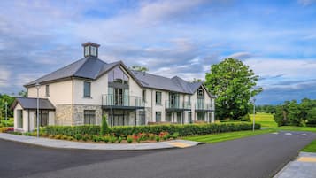 Family House, 4 Bedrooms, Garden View | Premium bedding, Select Comfort beds, in-room safe