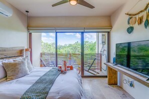 2 habitaciones, caja de seguridad en la habitación y escritorio