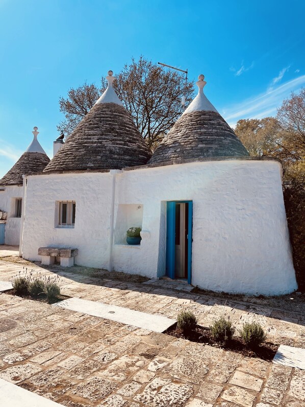 Exterior - 3 Bedroom Private vacation home in locorotondo (locorotondo)