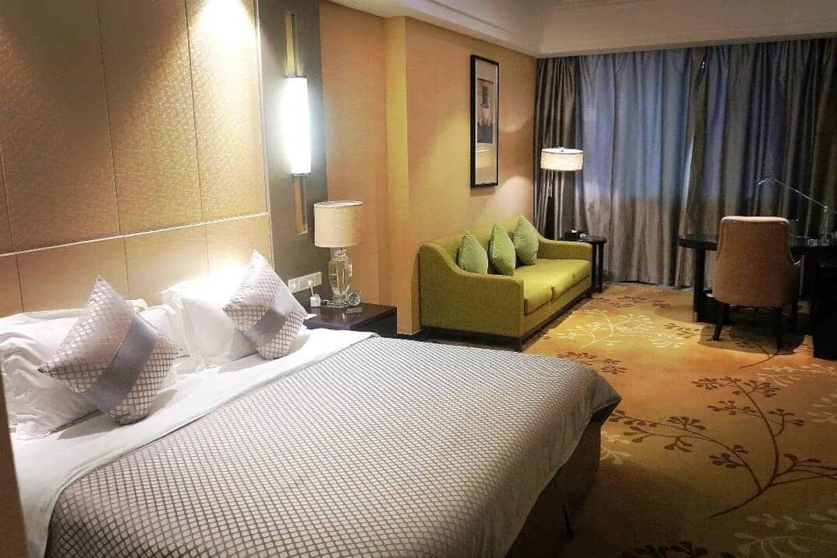 Executive Room