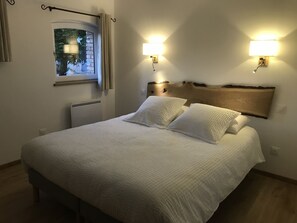 2 bedrooms, free WiFi, bed sheets