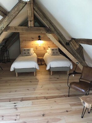 2 chambres, Wi-Fi gratuit, draps fournis