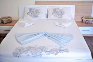 2 Schlafzimmer, Bügeleisen/Bügelbrett, WLAN, Bettwäsche
