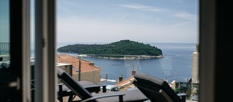 Ragusa Viewpoint apartment by Dubrovnik View