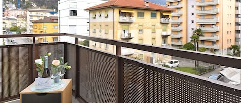 Familjelägenhet - 2 sovrum - balkong (Imbarcadero apartment) | Boendeområde