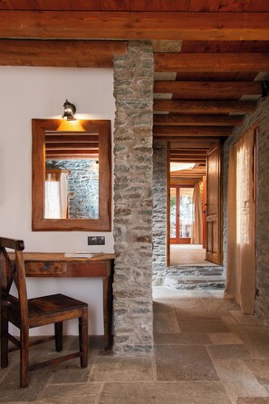 House, 3 Bedrooms, Private Pool | Premium bedding, minibar, in-room safe, individually decorated - Sifnos Roots (Sifnos)