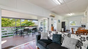 Living area - The Cottage - 16 Clarke Street (Bargara)