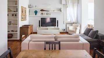 Smart TV, books, stereo, printers