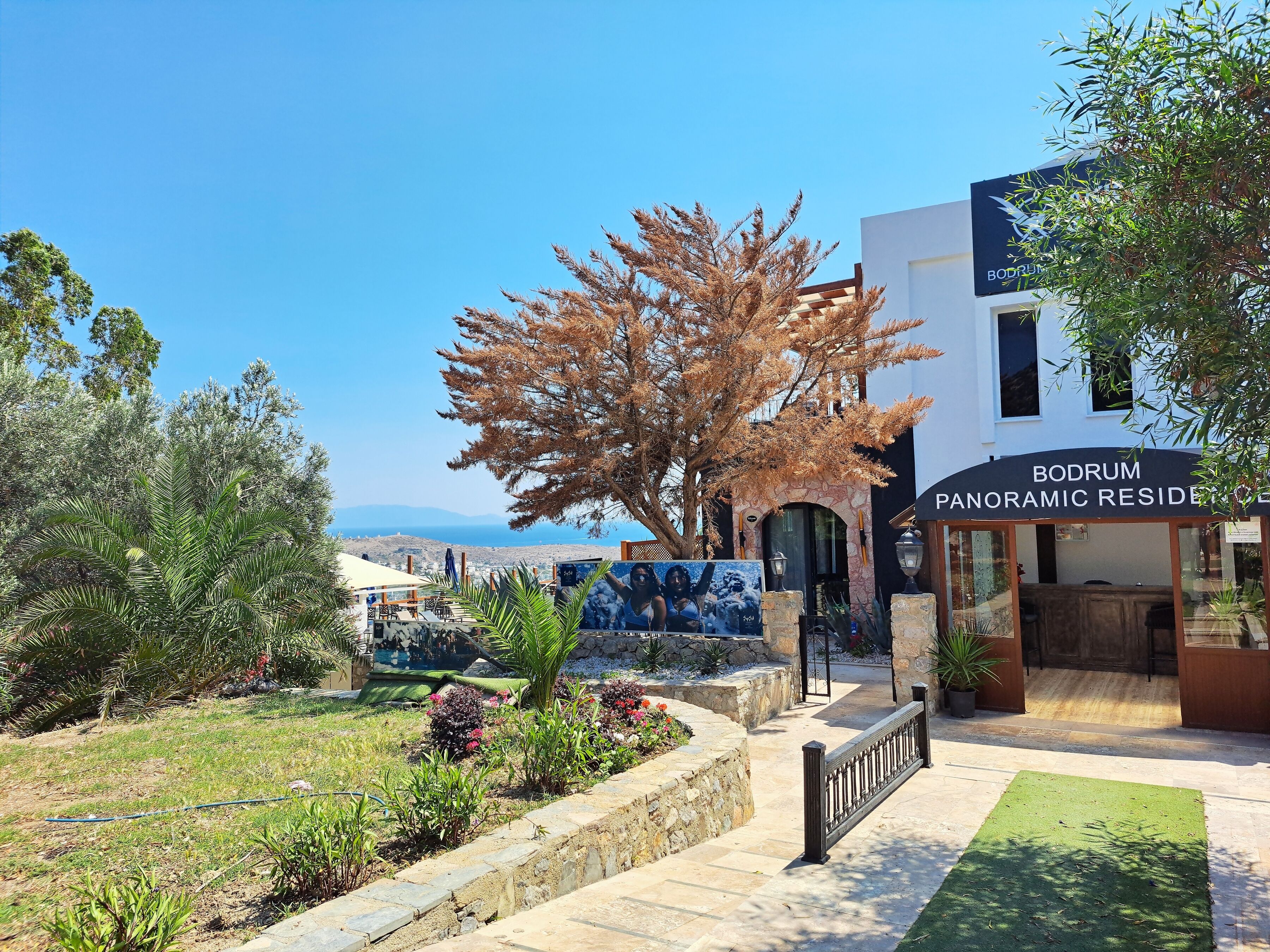 Bagian depan properti