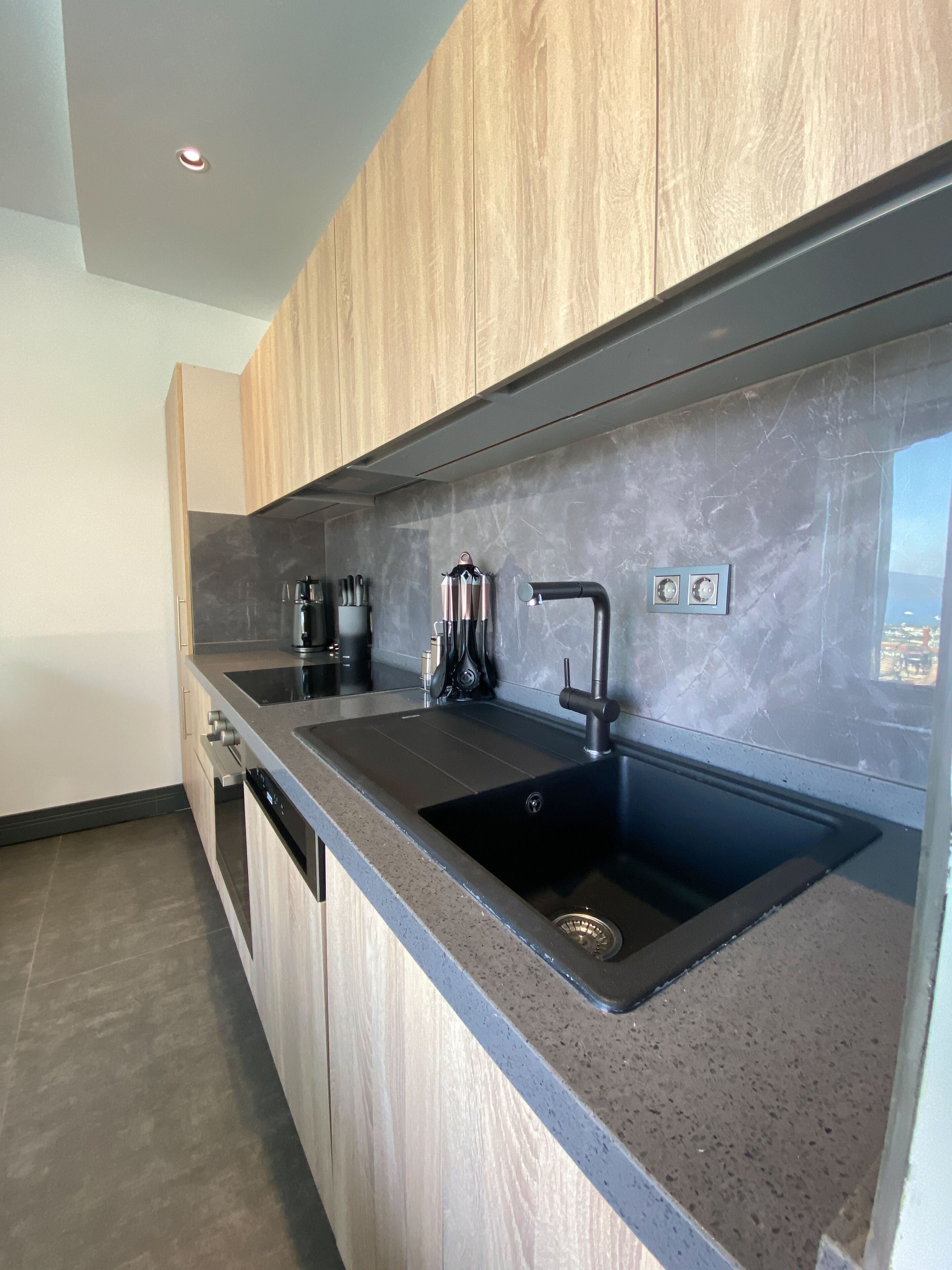 Apartment | Private kitchen | Fridge, oven, dishwasher, coffee/tea maker