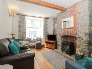 Living area - Teal House (Lyme Regis)