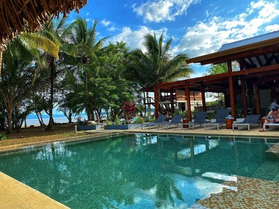 Charming 1-Bedroom Beachfront Hotel With Pool