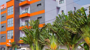 Mặt tiền nơi lưu trú