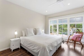 5 bedrooms, free WiFi - At the end of a quiet beach lane, bordered by National Park and rolling dunes (Sorrento)