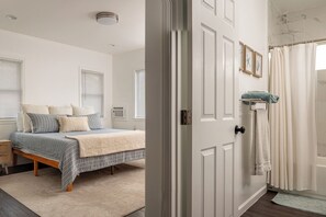 5 bedrooms, iron/ironing board, travel cot, free WiFi