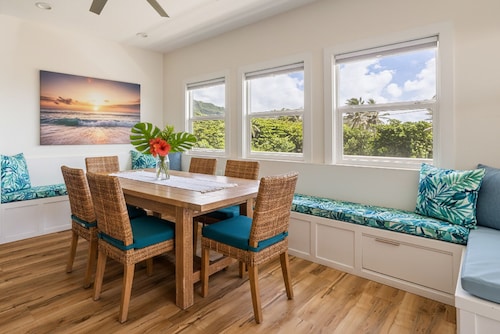 "Hina Hideaway", Views, AC, Walkable to Beach