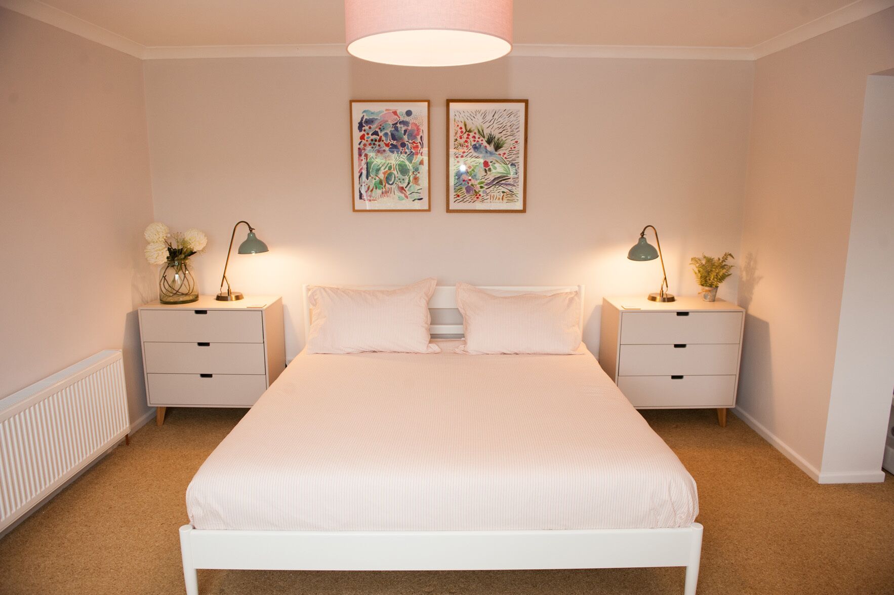 4 bedrooms, individually decorated, individually furnished, free WiFi