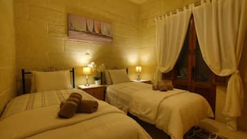 3 dormitorios, tabla de planchar con plancha, wifi y ropa de cama