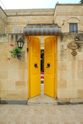 Farmhouse Renee With Pool