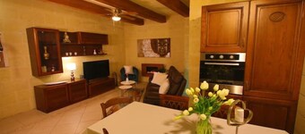 Farmhouse Renee With Pool