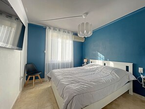 6 camere, insonorizzazione, ferro/asse da stiro, Wi-Fi gratuito