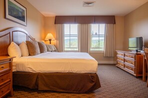 1 bedroom, desk, free WiFi, bed sheets