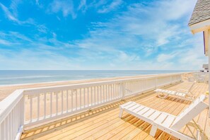 Property grounds - Oceanfront Dog Friendly Home w/ Saltwater Pool, Hot Tub, Elevator, Game Room (Avon)