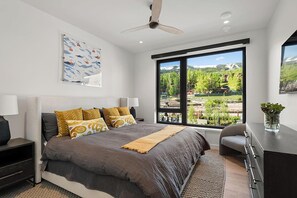 3 bedrooms, free WiFi, bed sheets