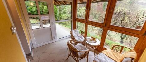 Biệt thự | Hiên