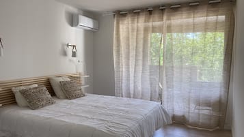 3 chambres, fer et planche à repasser, Wi-Fi gratuit