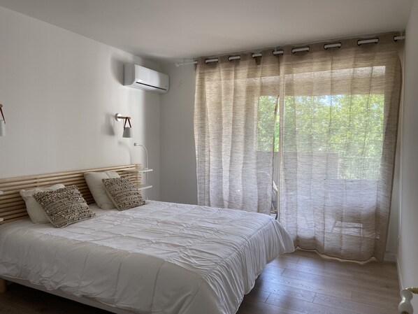 3 chambres, fer et planche à repasser, Wi-Fi gratuit