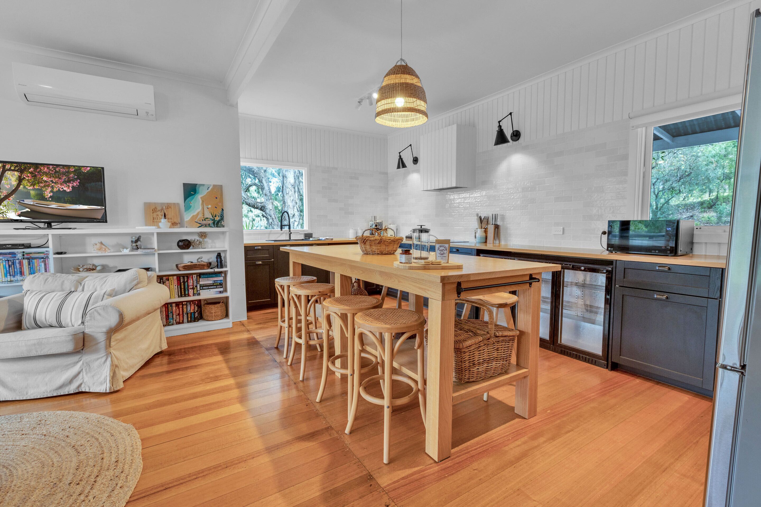 The Avenue: Discover The Blend Of Relaxation And Adventure At This Retreat - Metung