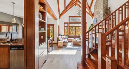 Ski-in/out Villa in Mont-Tremblant